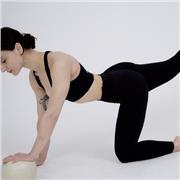 Pilates trainer matwork e grandi macchinari con certificazione internazionale.Svolgo lezioni altamente personalizzate sulla base delle esigenze del cliente,a corpo libero o utilizzando piccoli attrezzi.Specializzata in pilates functional e gravidanza